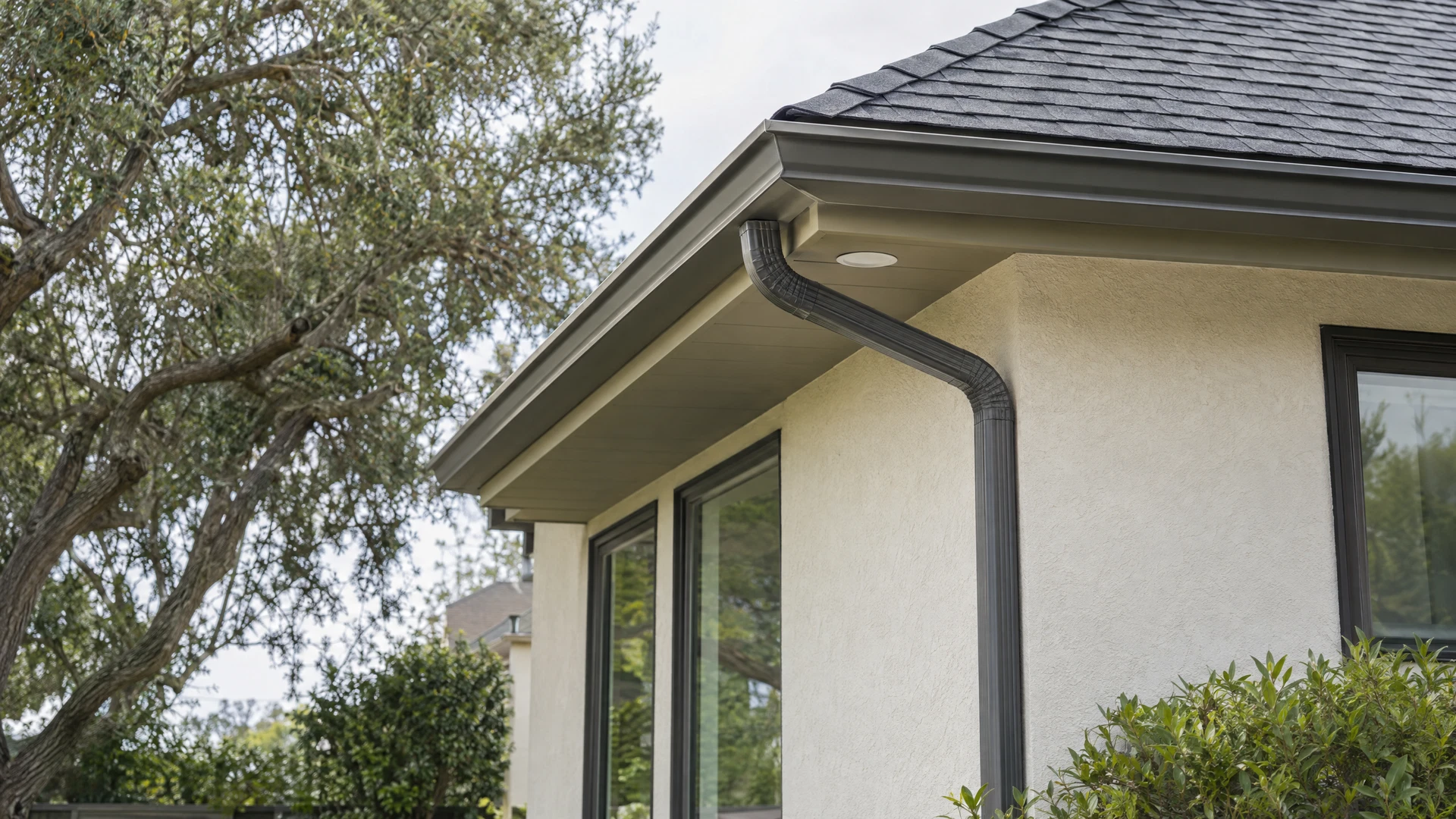 Residential roof edge, gutter and exterior wall details